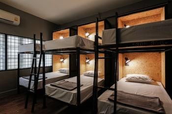 Mixed Dorm, Hydromassage, Superior