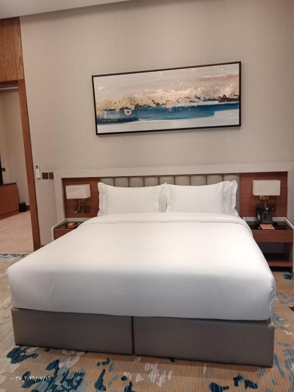 Naviti Warwick Al Yarmouk Hotel 6/12