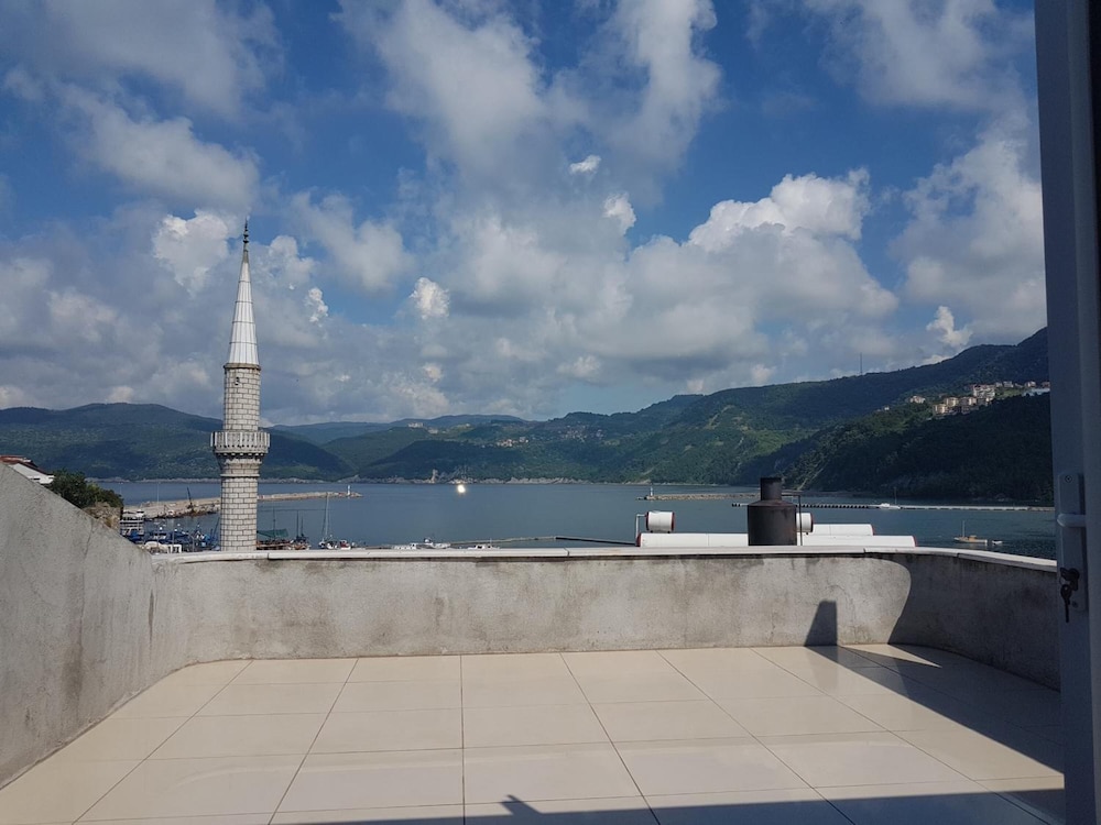 Karadeniz Pension 31/48