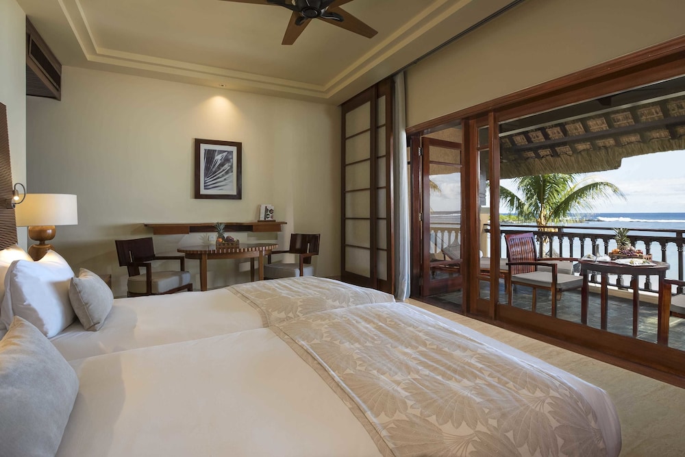 JUNIOR SUITE OCEAN FRONT