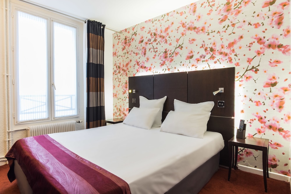 Le 55 Montparnasse Hotel 17/69