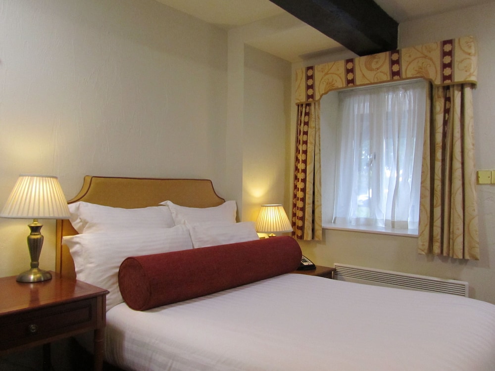 Windmill Village Hotel, Golf Club Spa, BWSC 9/41