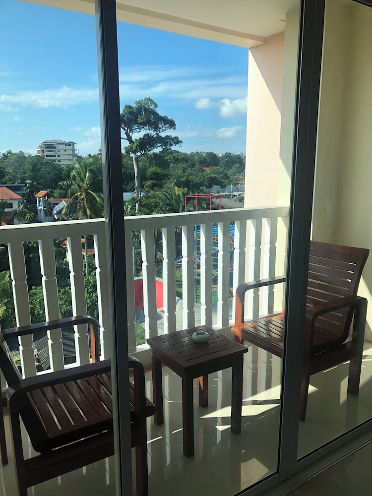 Rawai Princess Hotel 30/50