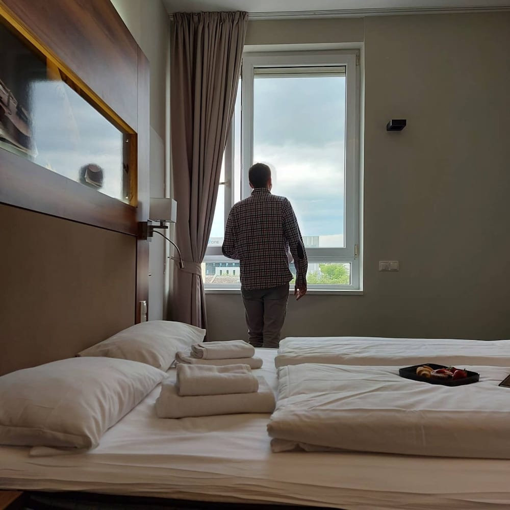 Apollo Hotel Vienna 14/50