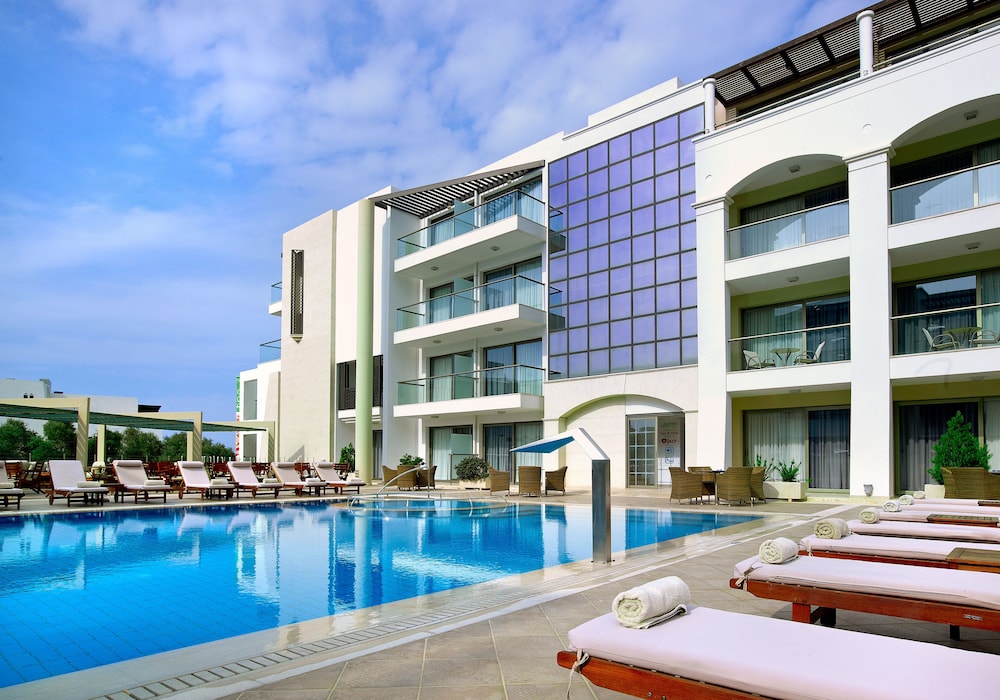 Albatros Spa and Resort Hotel 7/56