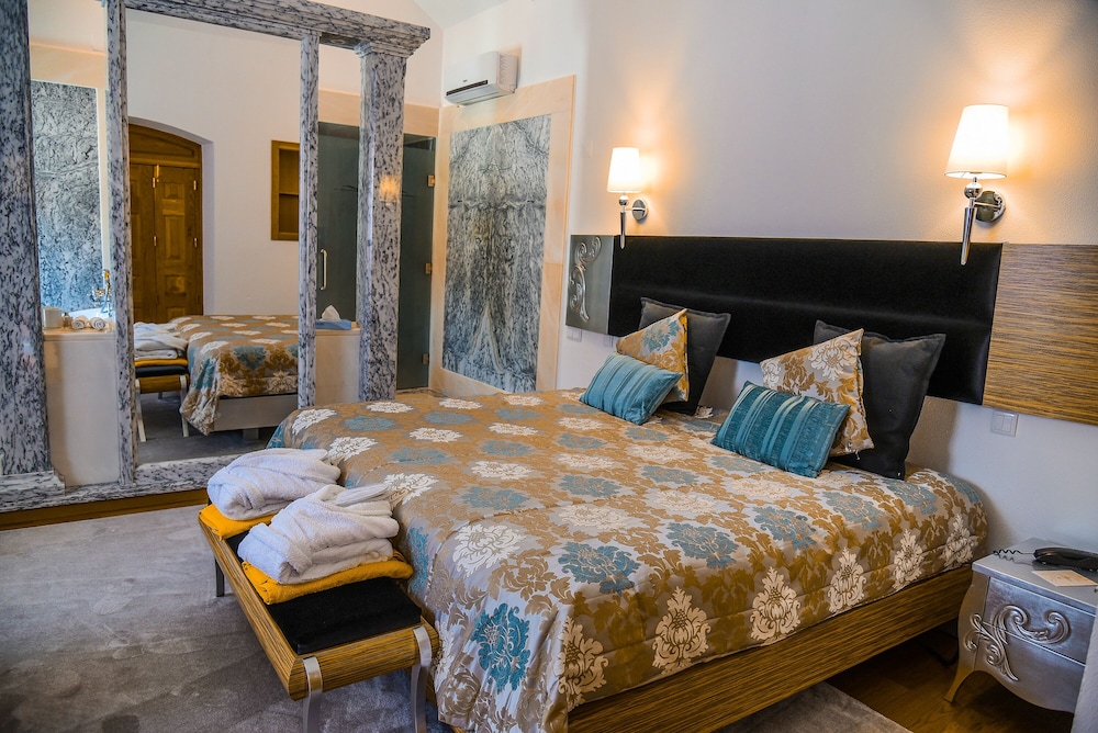 Sintra Marmoris Palace 63/80