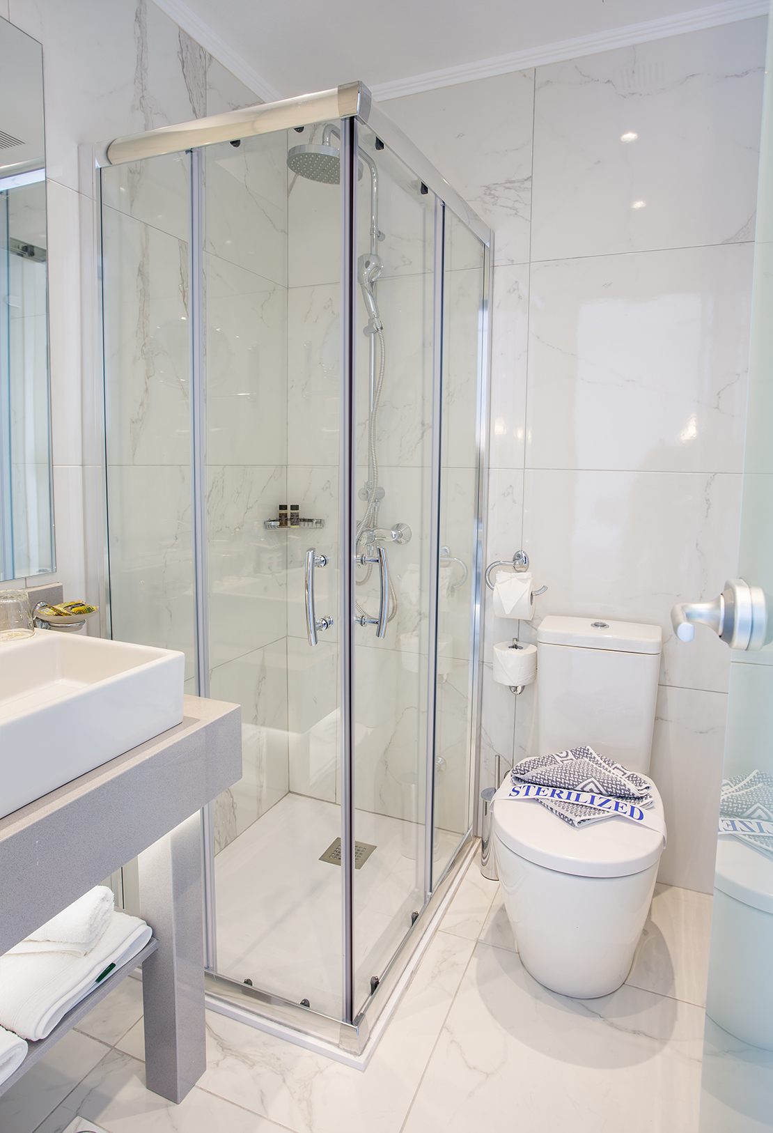 Rhodos Horizon Blu - Adults Only 38/41