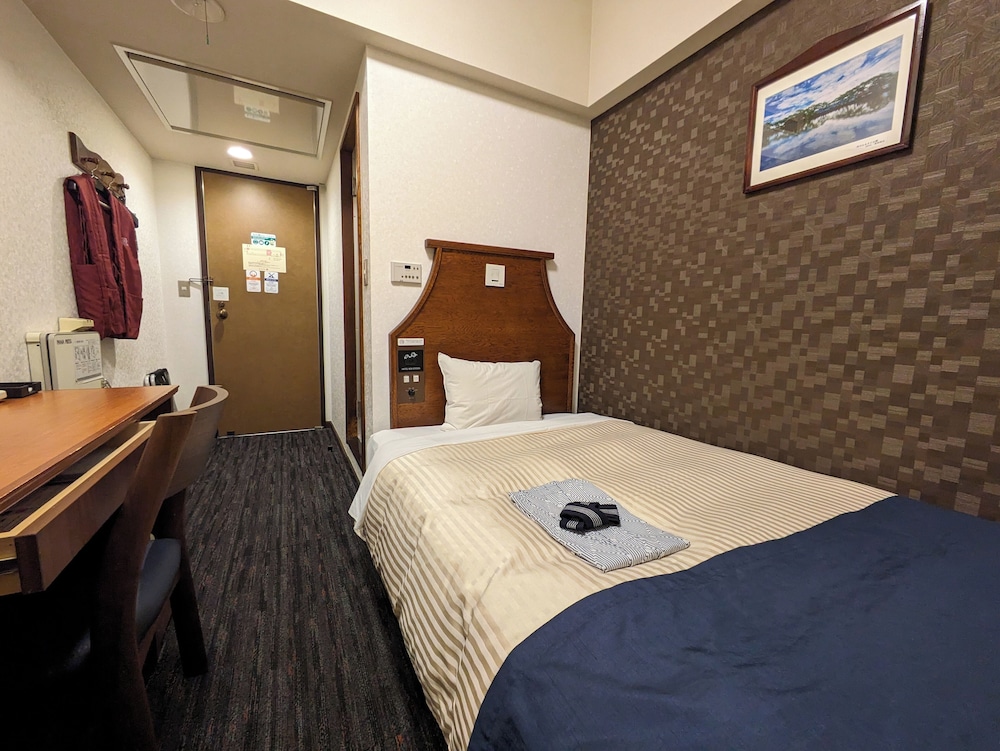 Hotel New Station 9/50