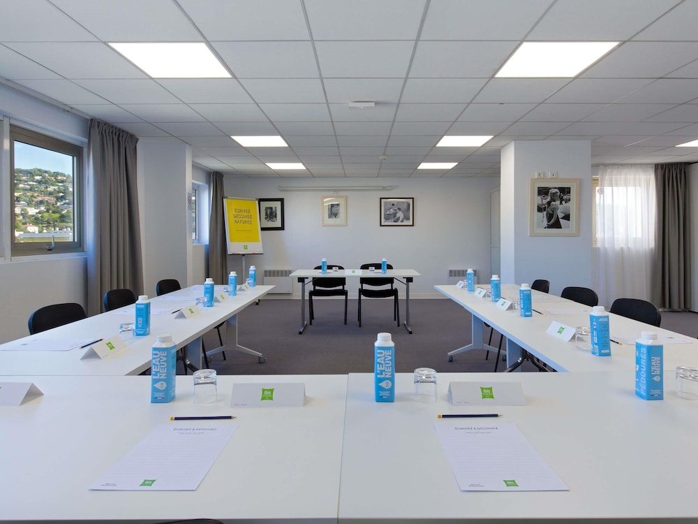 Ibis Styles Cannes Le Cannet 50/67