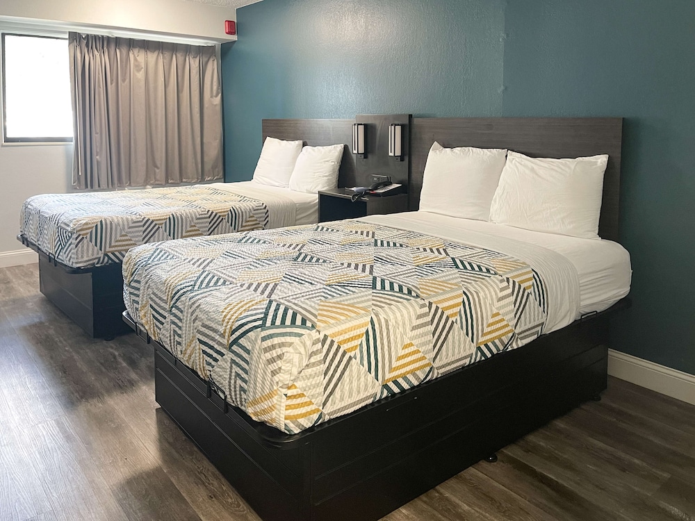 Motel6 Memphis, TN - Downtown 35/58