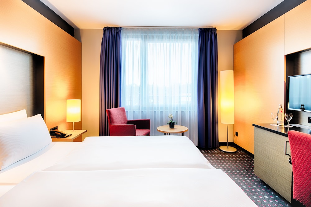Ramada by Wyndham Essen 13/45