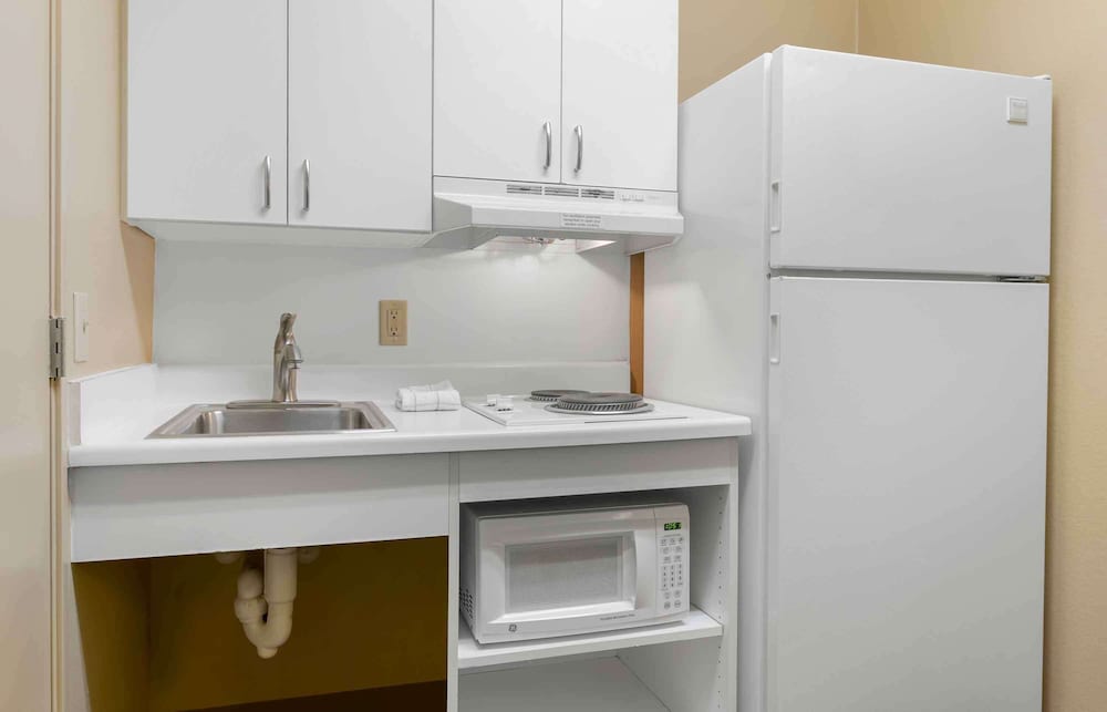 Extended Stay America - Tampa - Brandon 44/47