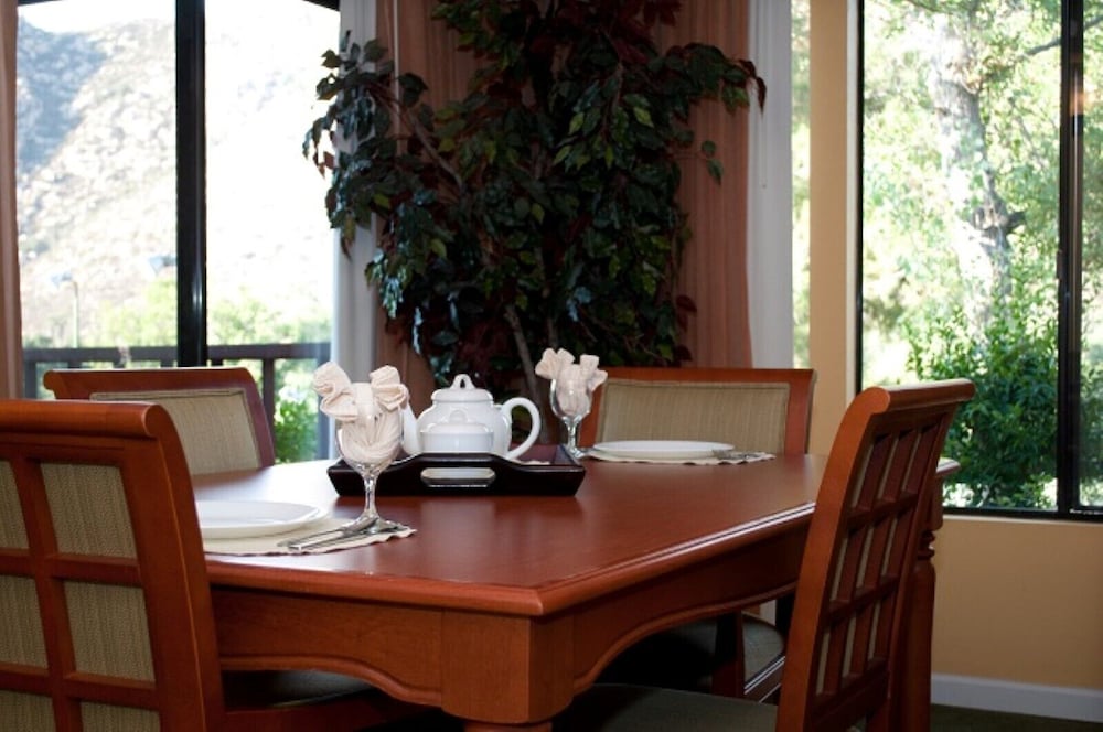 GetAways at San Diego Country Estates 42/50
