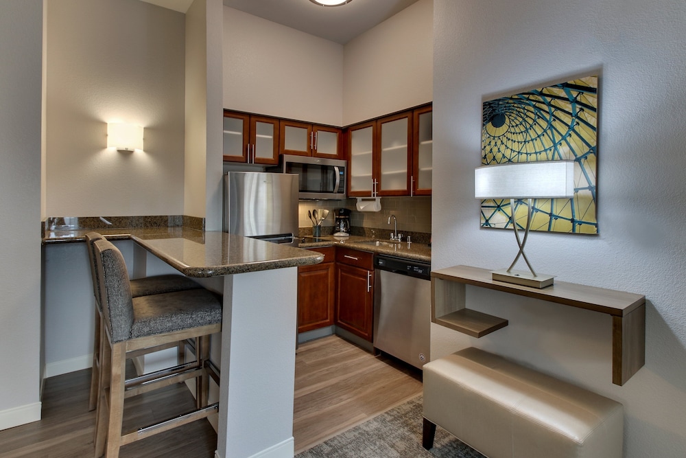 Staybridge Suites Missoula 42/59