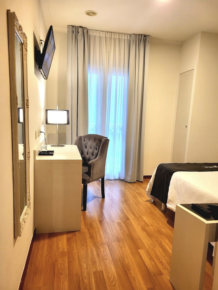 Capitol Boutique Hotel 37/61