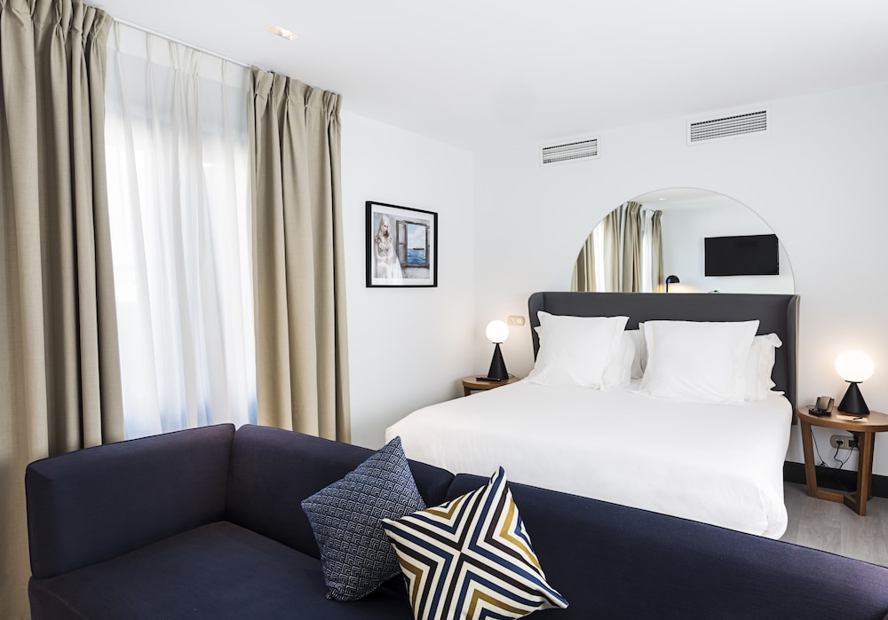 Hotel One Shot Luchana 22 (Ex Innside Madrid) 13/73