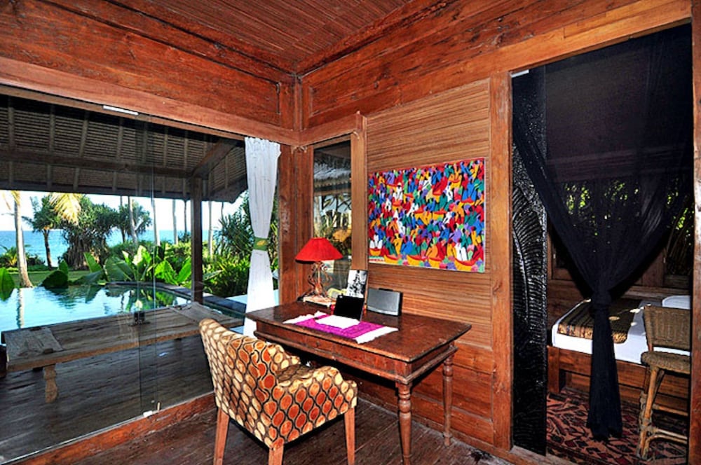 Sejuk Beach Villas 3/50