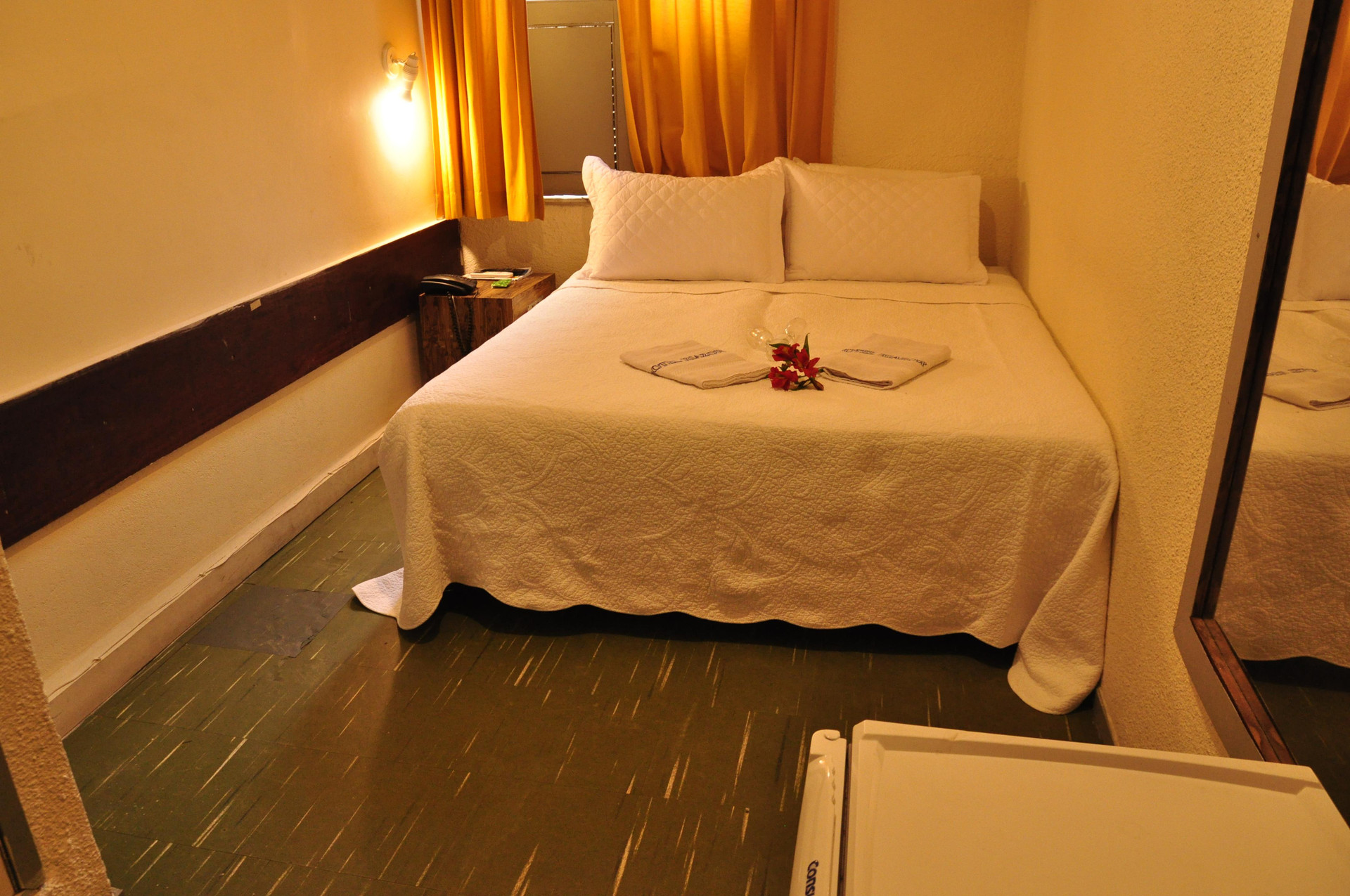 غرفة قياسية بسرير مزدوج، HOTEL RIAZOR 3/7