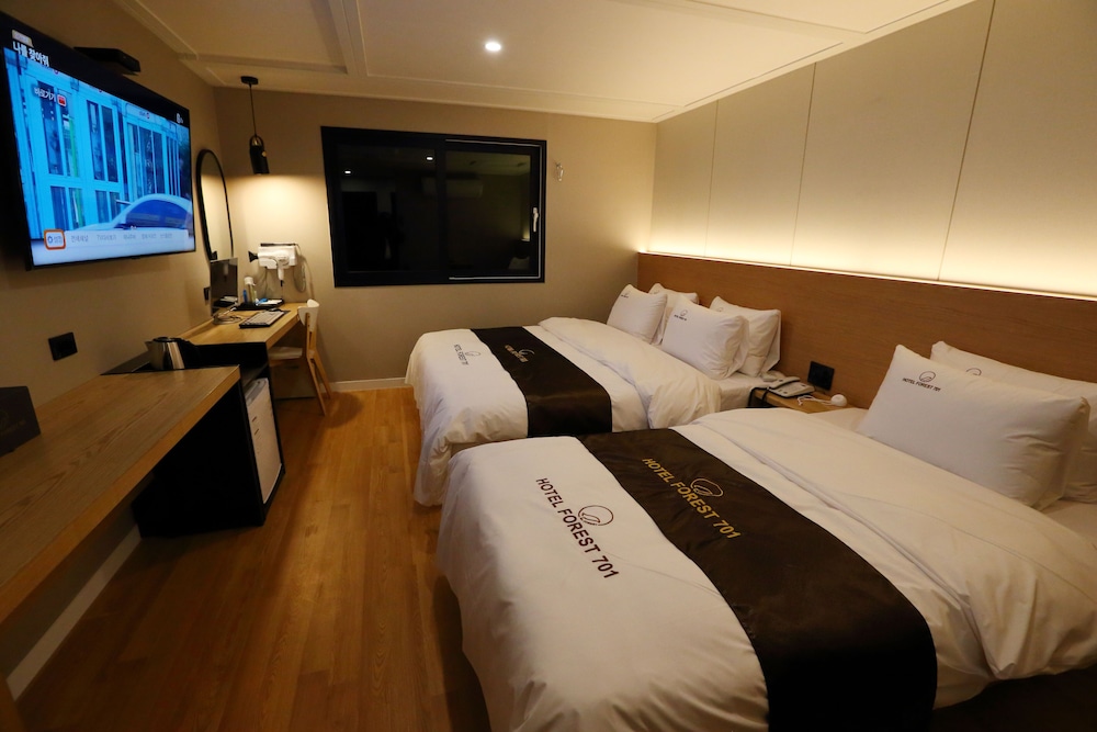 Hotel Forest 701 6/50