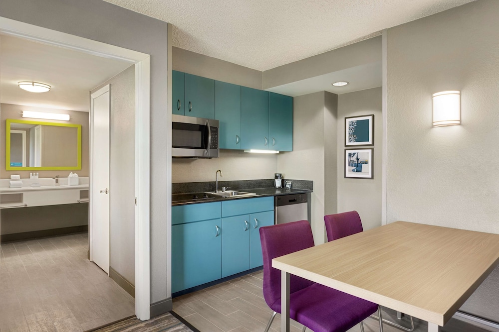 Hampton Inn and Suites Fort Lauderdale Airport South Cruise Port 20/43