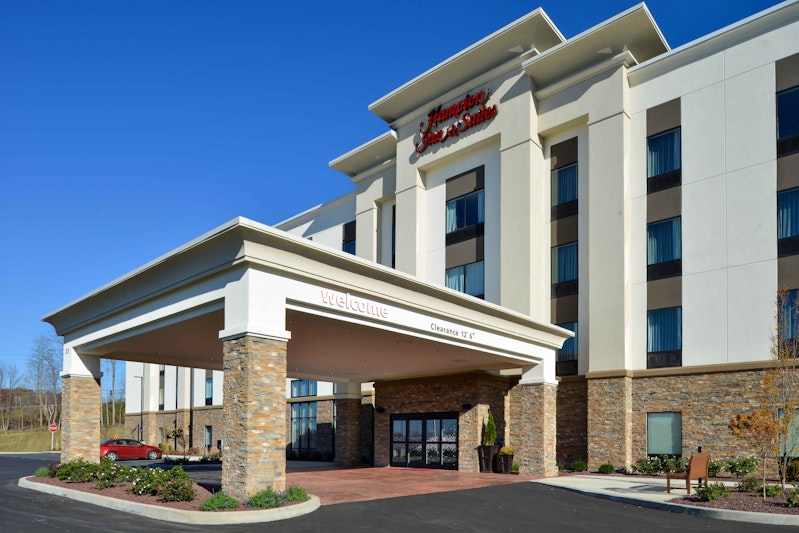 Hampton Inn & Suites Albany/East Greenbush 44/46