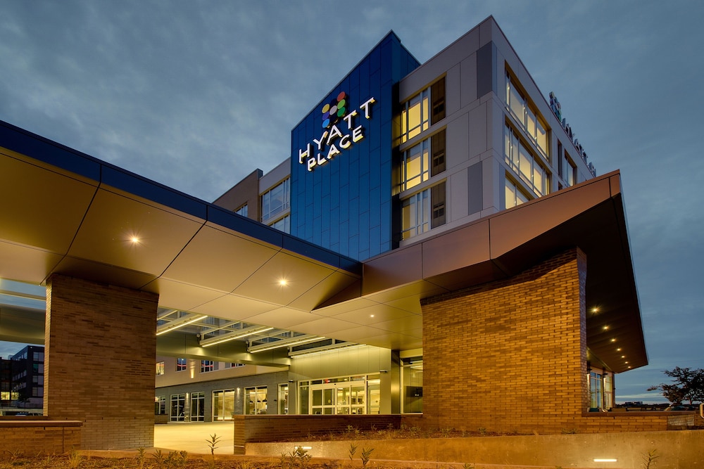 Hyatt Place Milwaukee Downtown