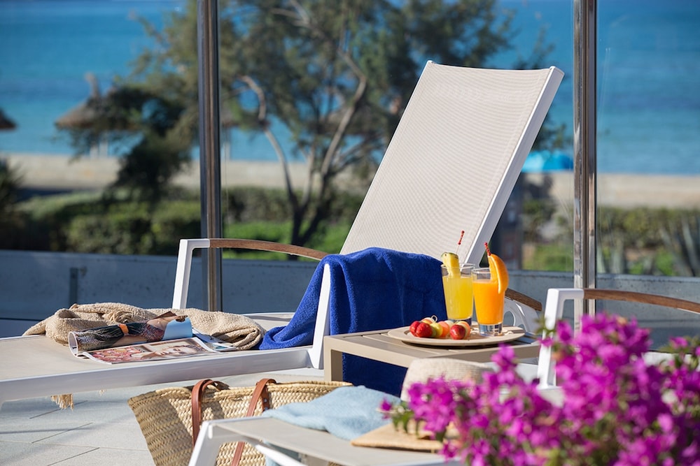Universal Hotel Neptuno - Adults Only 58/69