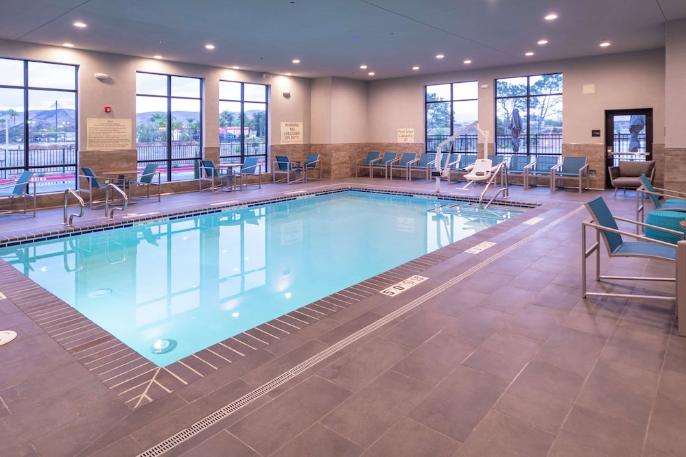Hampton Inn and Suites Santa Maria 3/48