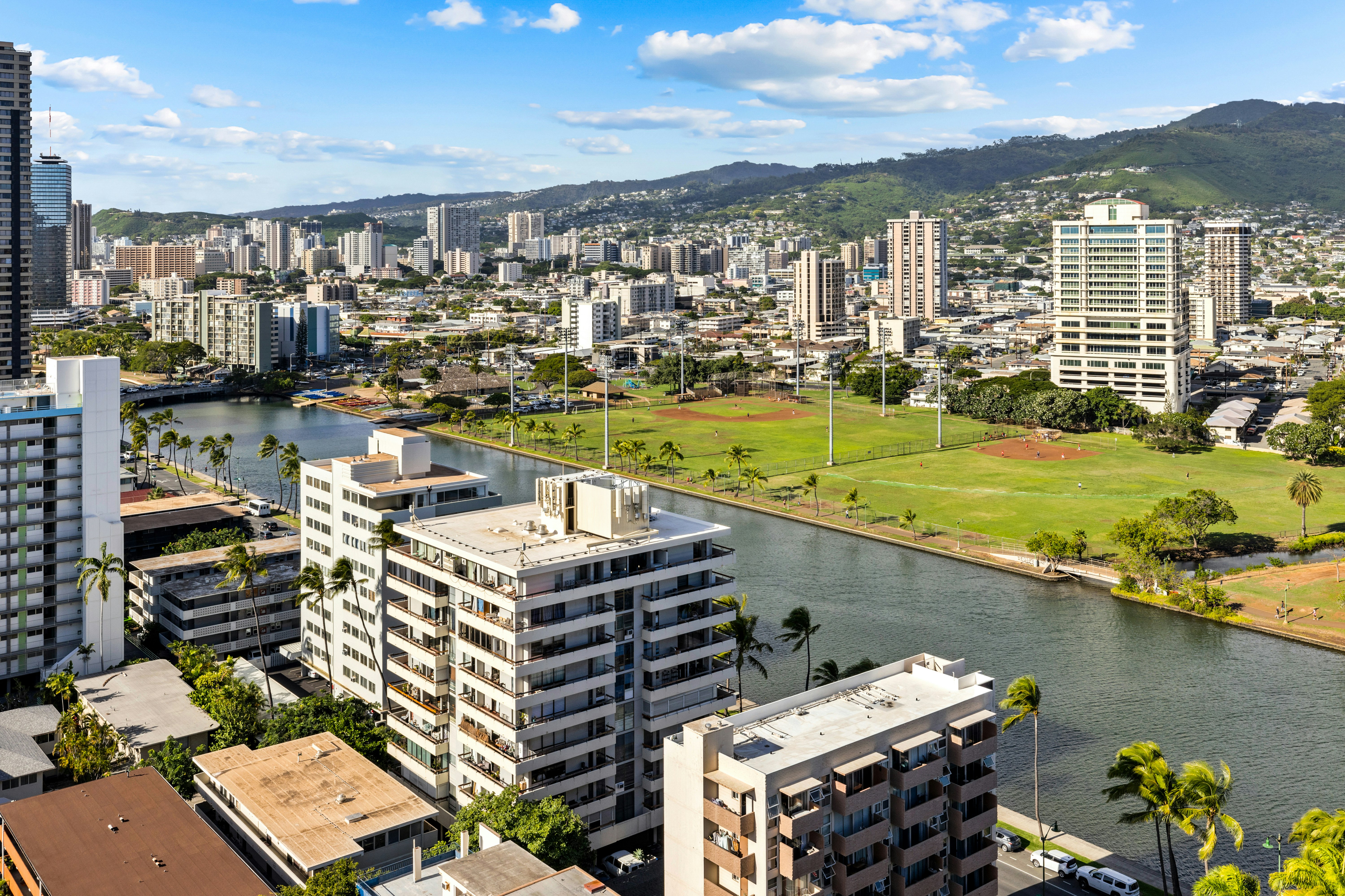 Club Wyndham Royal Garden at Waikiki 51/53