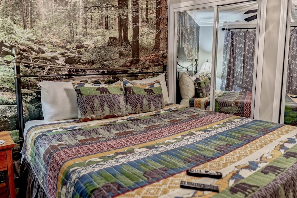 Olde Gatlinburg Rentals 23/50
