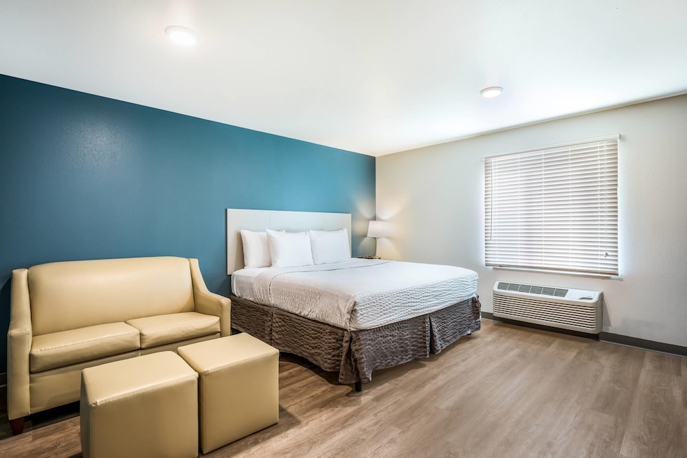 WoodSpring Suites Libertyville - Chicago 32/60