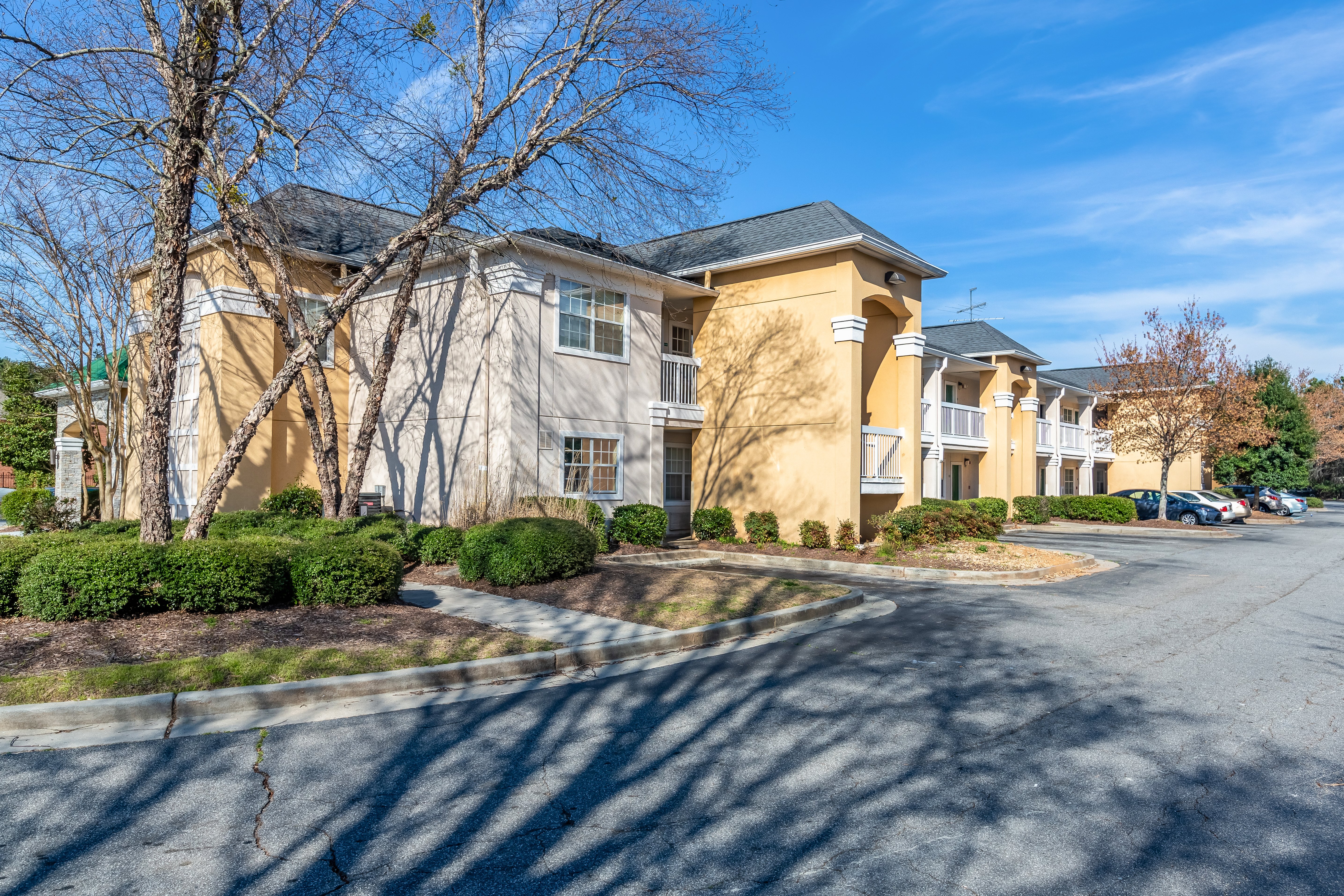 HomeTowne Studios by Red Roof Atlanta NE - Peachtree Corners 43/50