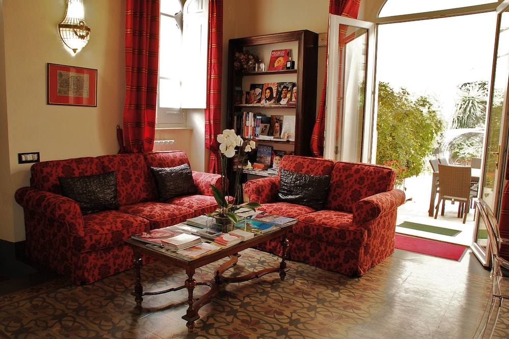 La Peonia Boutique B And B 26/43