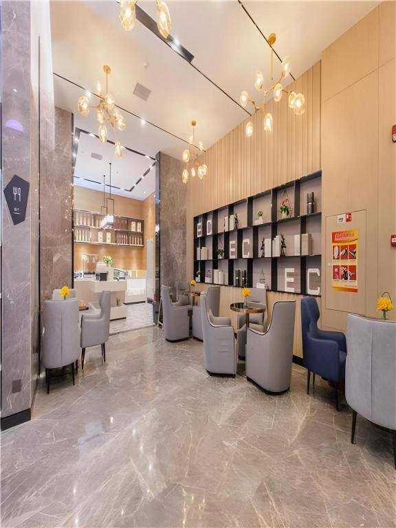 Echarm Hotel (Wuhan Huangpi) 62/70