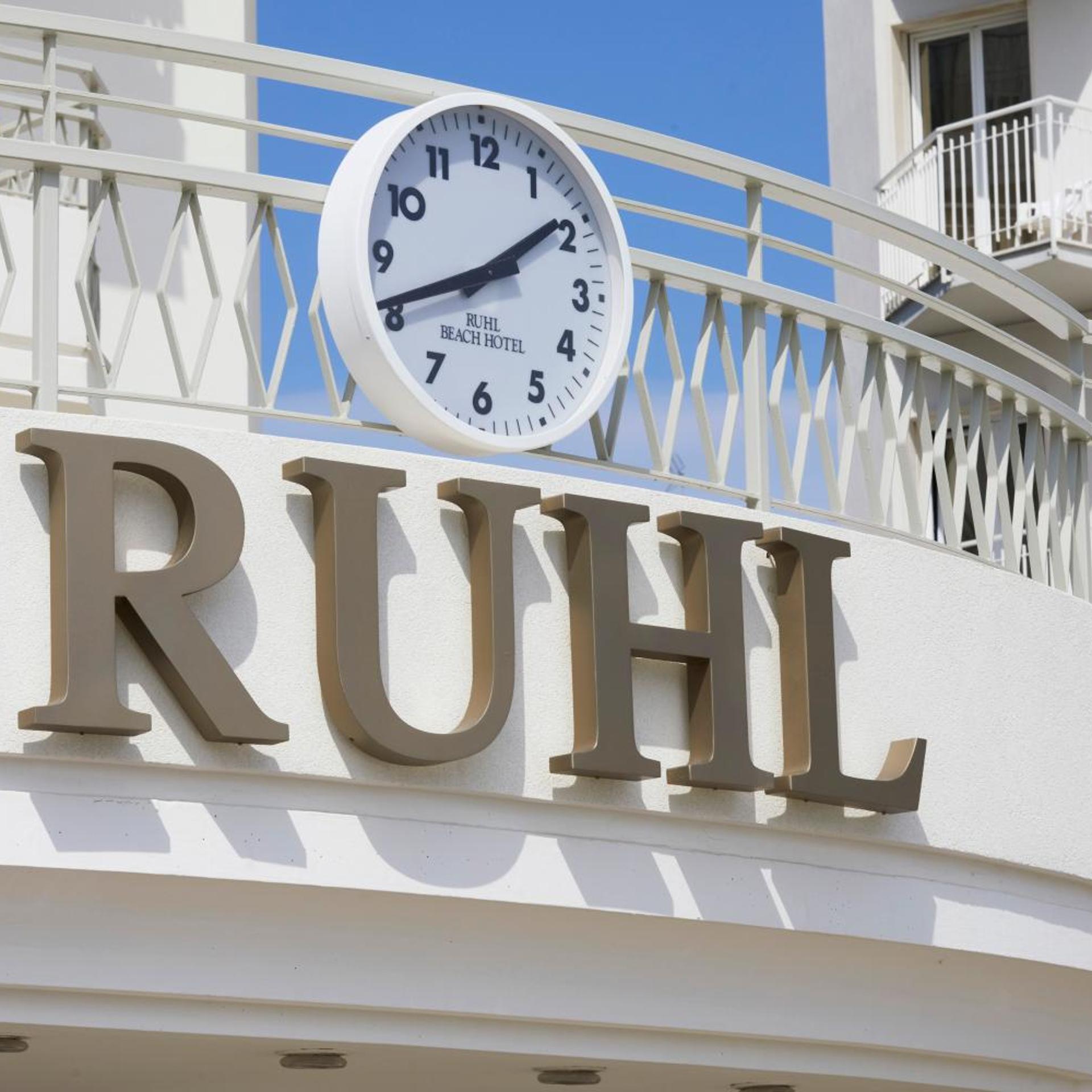 RUHL BEACH HOTEL AND SUITES 6/54