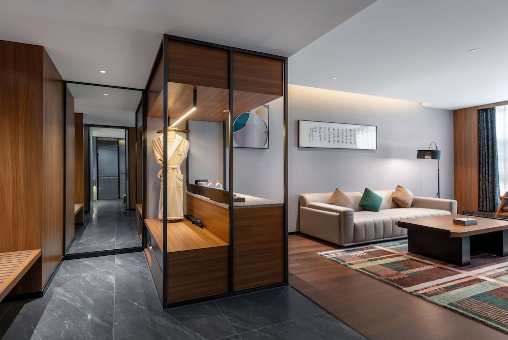 TRYP By Wyndham Zizhou 24/32