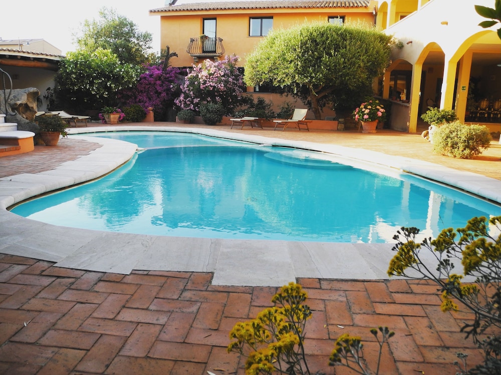 Hotel San Pantaleo 27/29