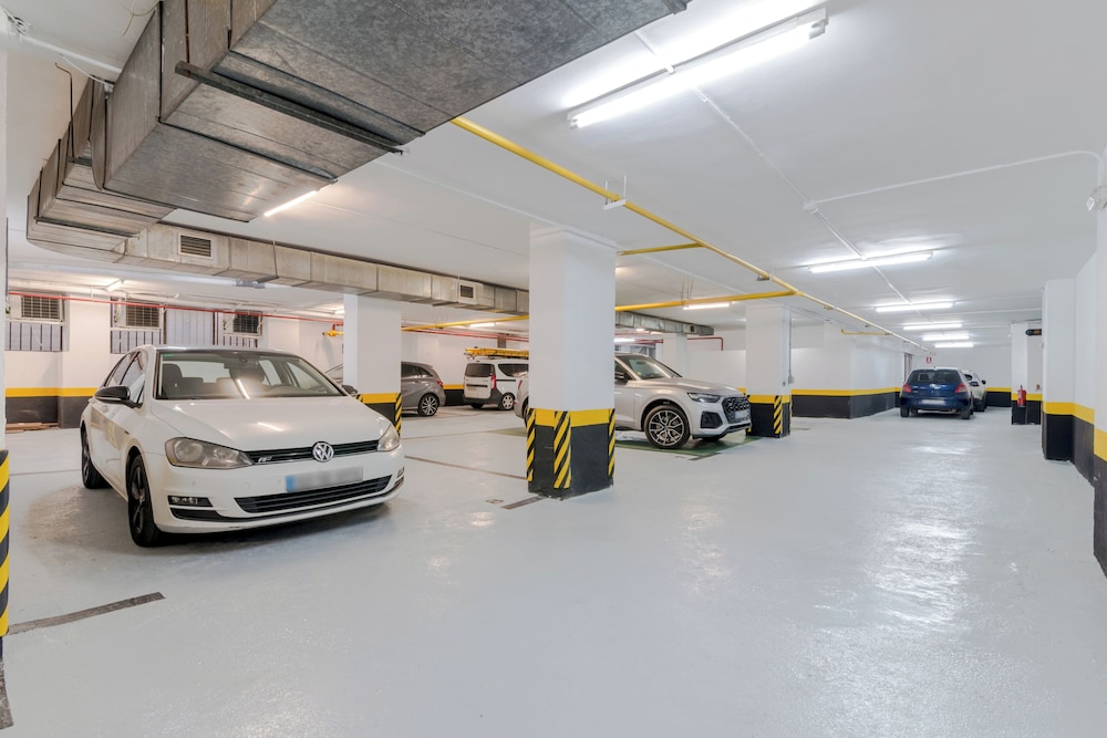Roisa Hostal Boutique 68/77