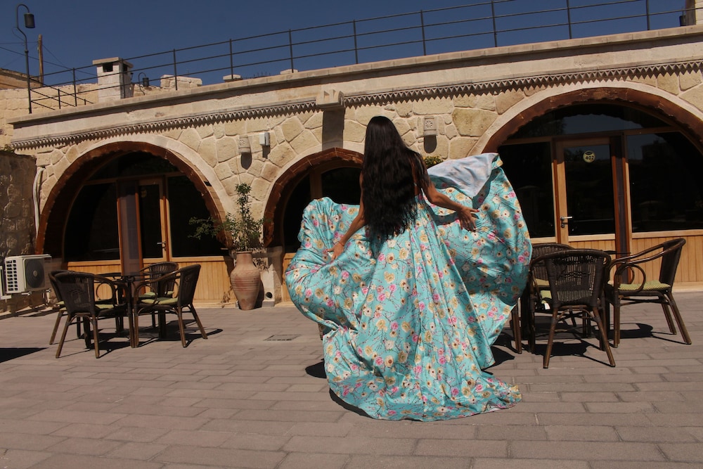 Mahzen Cave Hotel 35/55