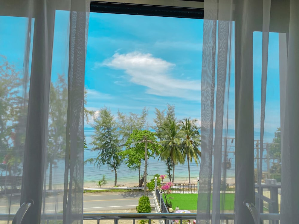 White Sand Halal House Krabi 23/29