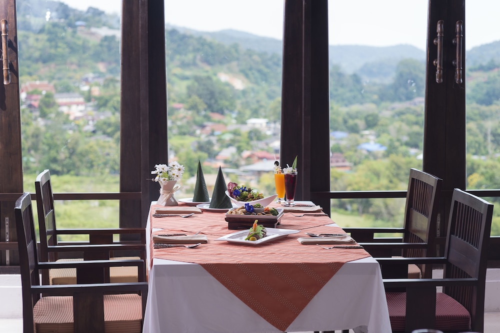 Panviman Chiang Mai Spa Resort 56/72