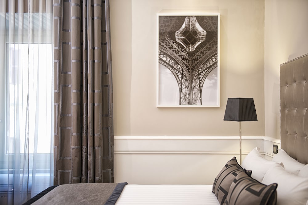 The Independent Suites 31/51