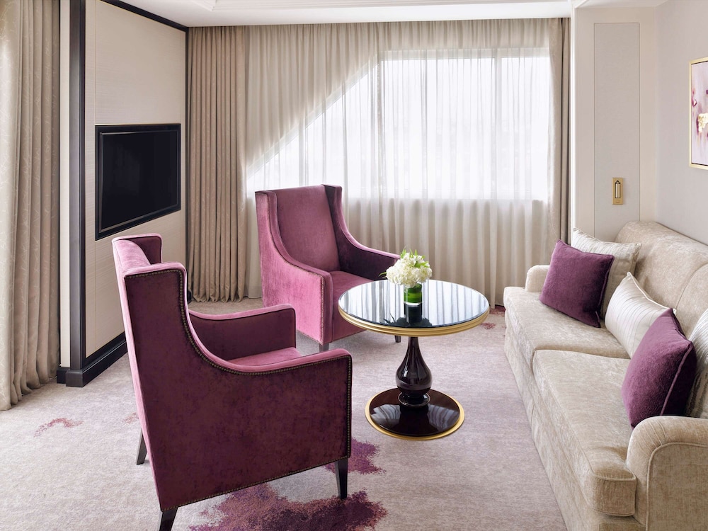 MOVENPICK HOTEL BAHRAIN 50/72