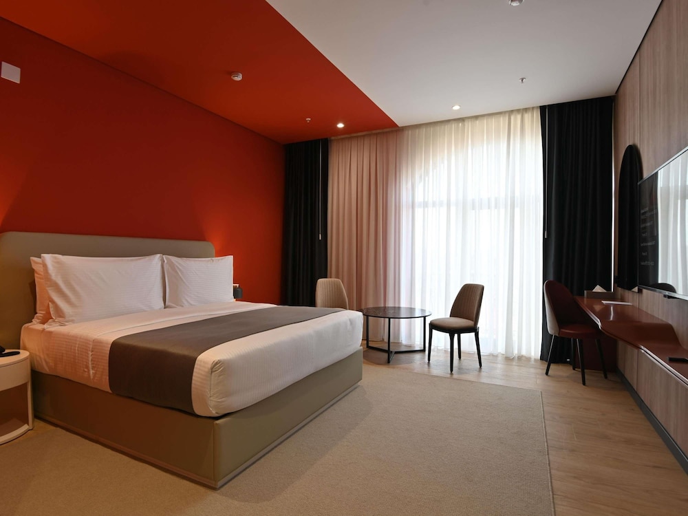 Mercure Tashkent North 22/90