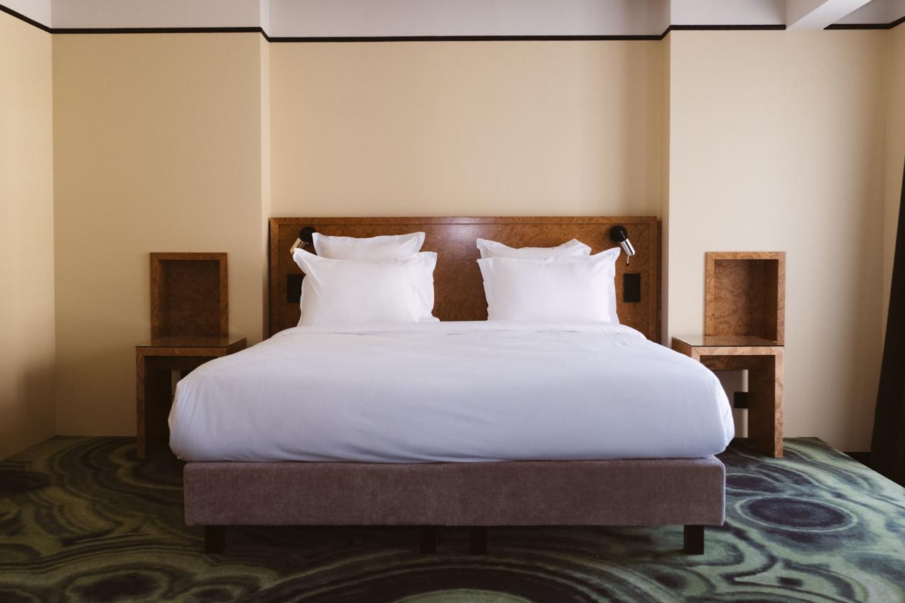 1k Hotel 12/36