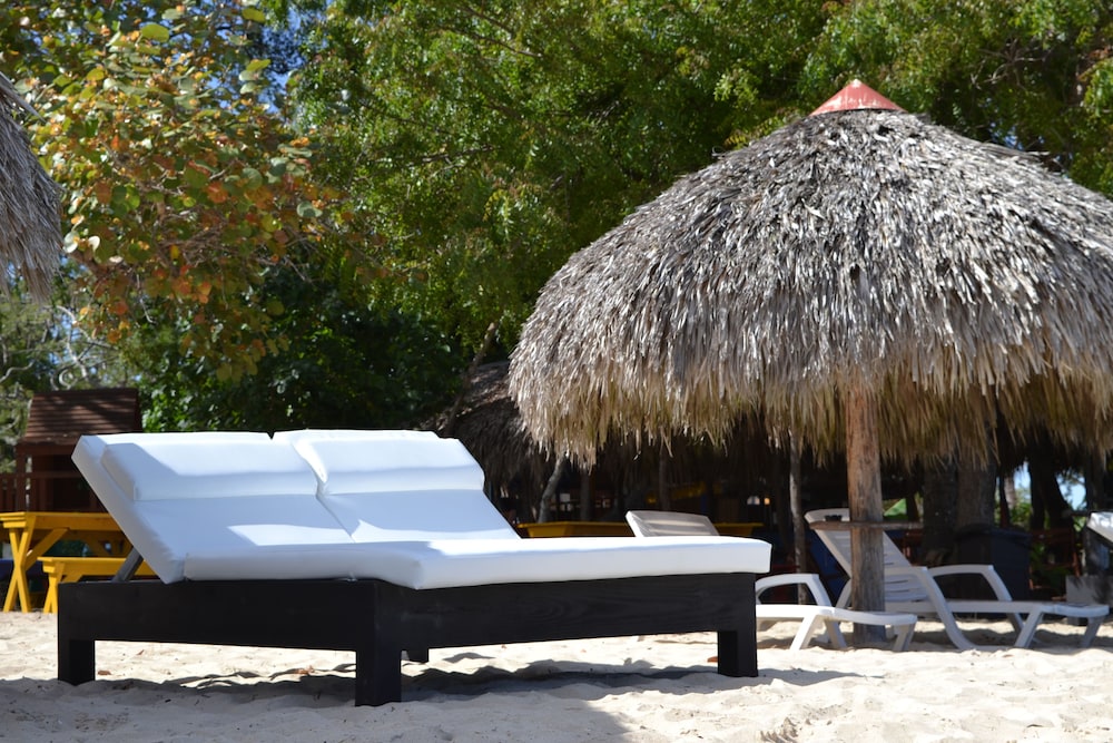 Paraiso Ecolodge 53/59