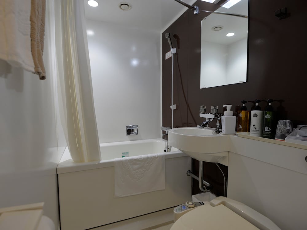 APA Hotel Muroran (ex. Hotel Sunroute Muroran) 50/50