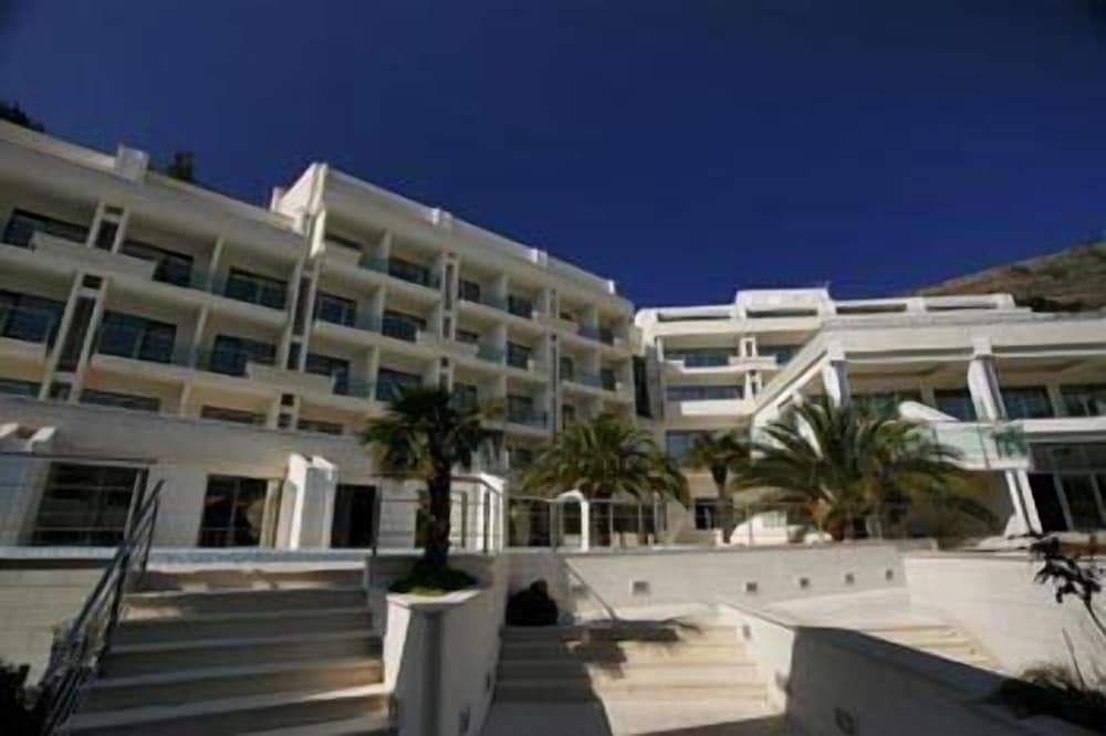 Monte Casa Spa And Wellness 1/50