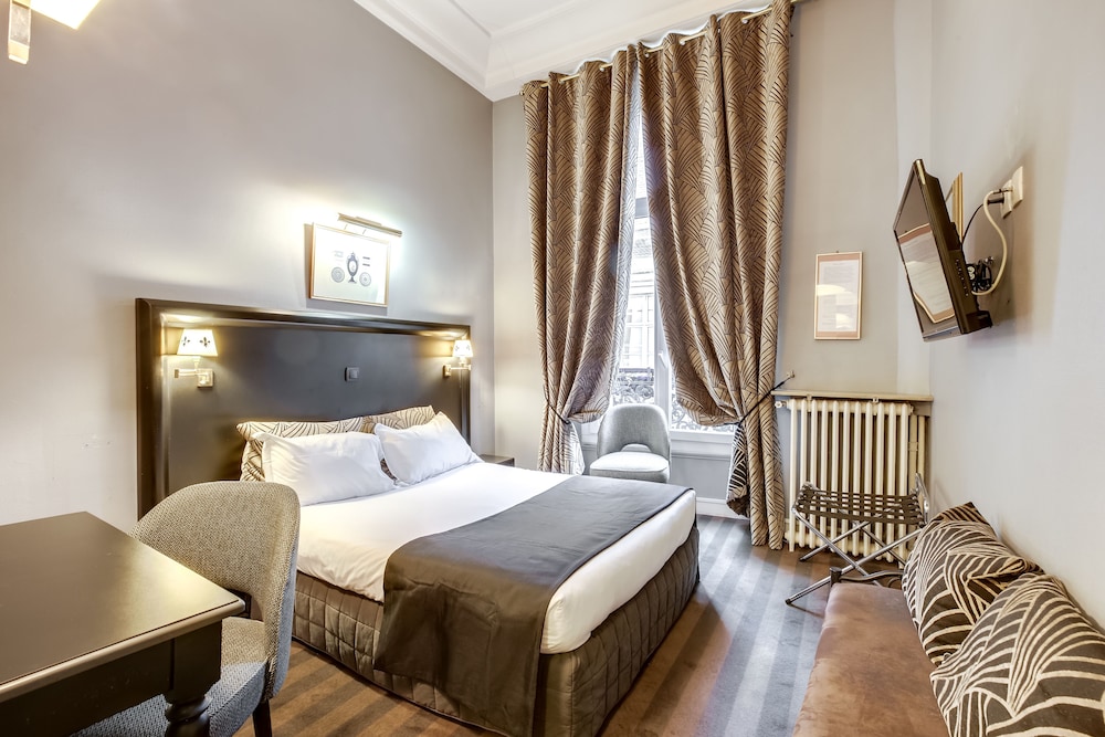HOTEL OPERA MAINTENON 29/50