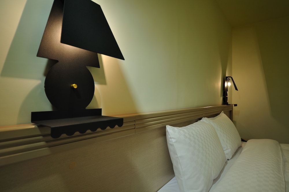 Bravo Hotel 29/43